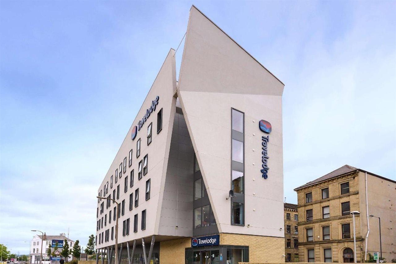 Travelodge Bradford Central Exterior photo