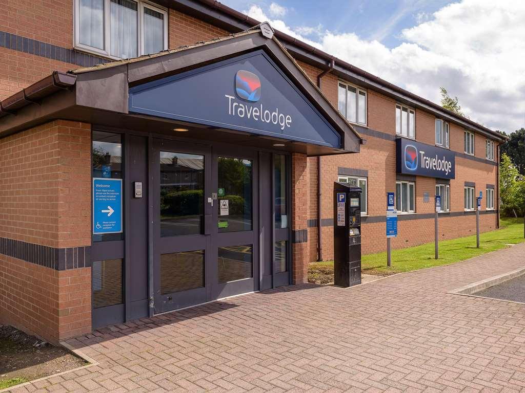 Travelodge Bradford Central Exterior photo